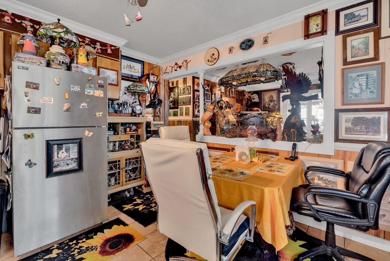 2023 Asbury St. Photo 13