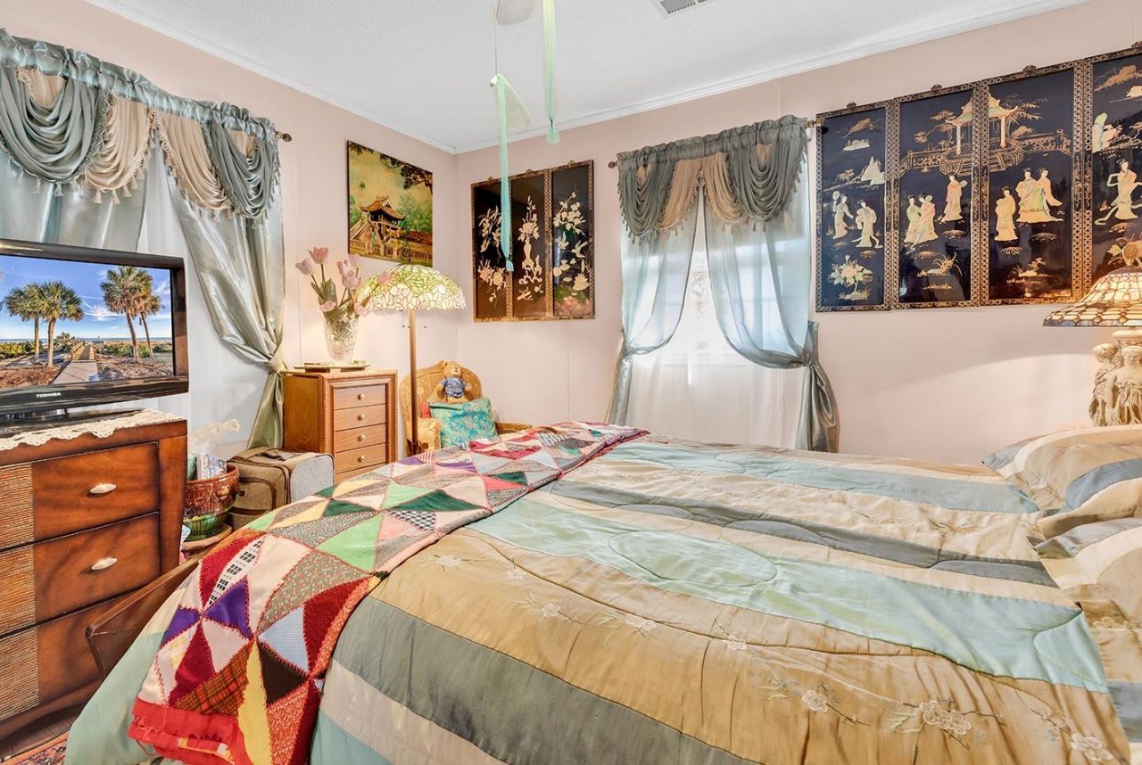 2023 Asbury St. Photo 24