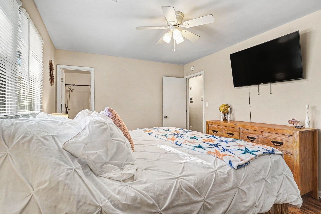 303 Clear Creek Circle Photo 13