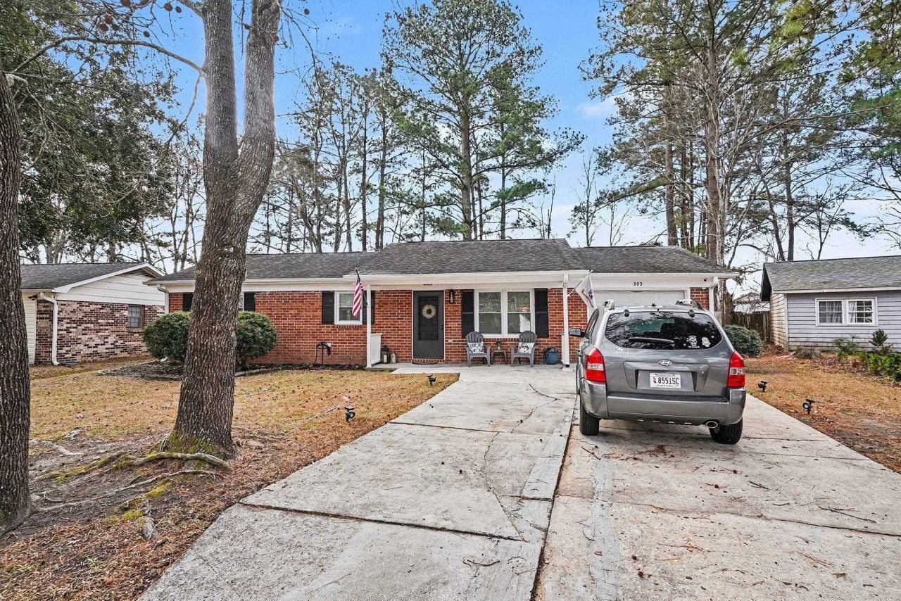 303 Clear Creek Circle Photo 28