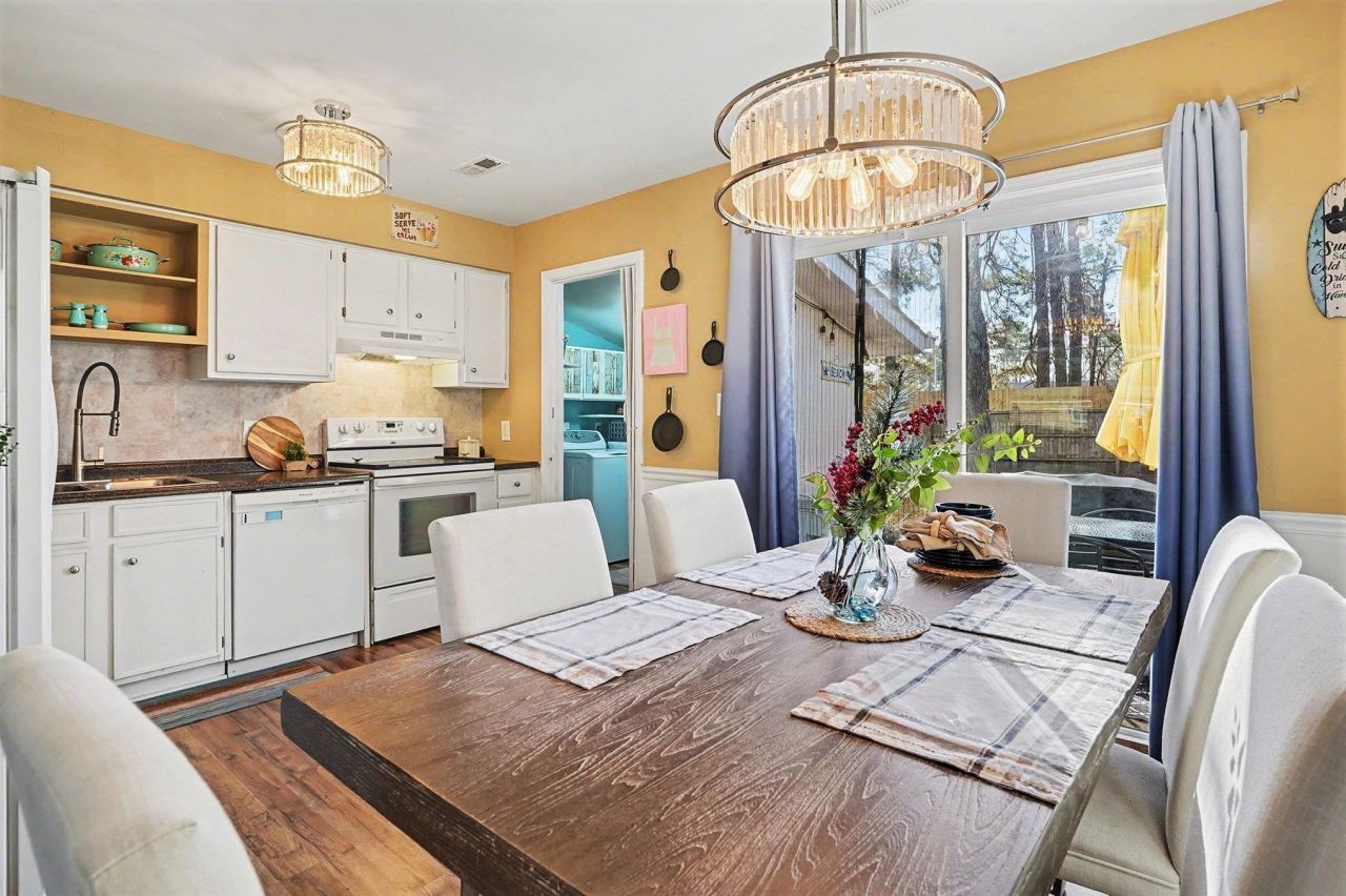 303 Clear Creek Circle Photo 7