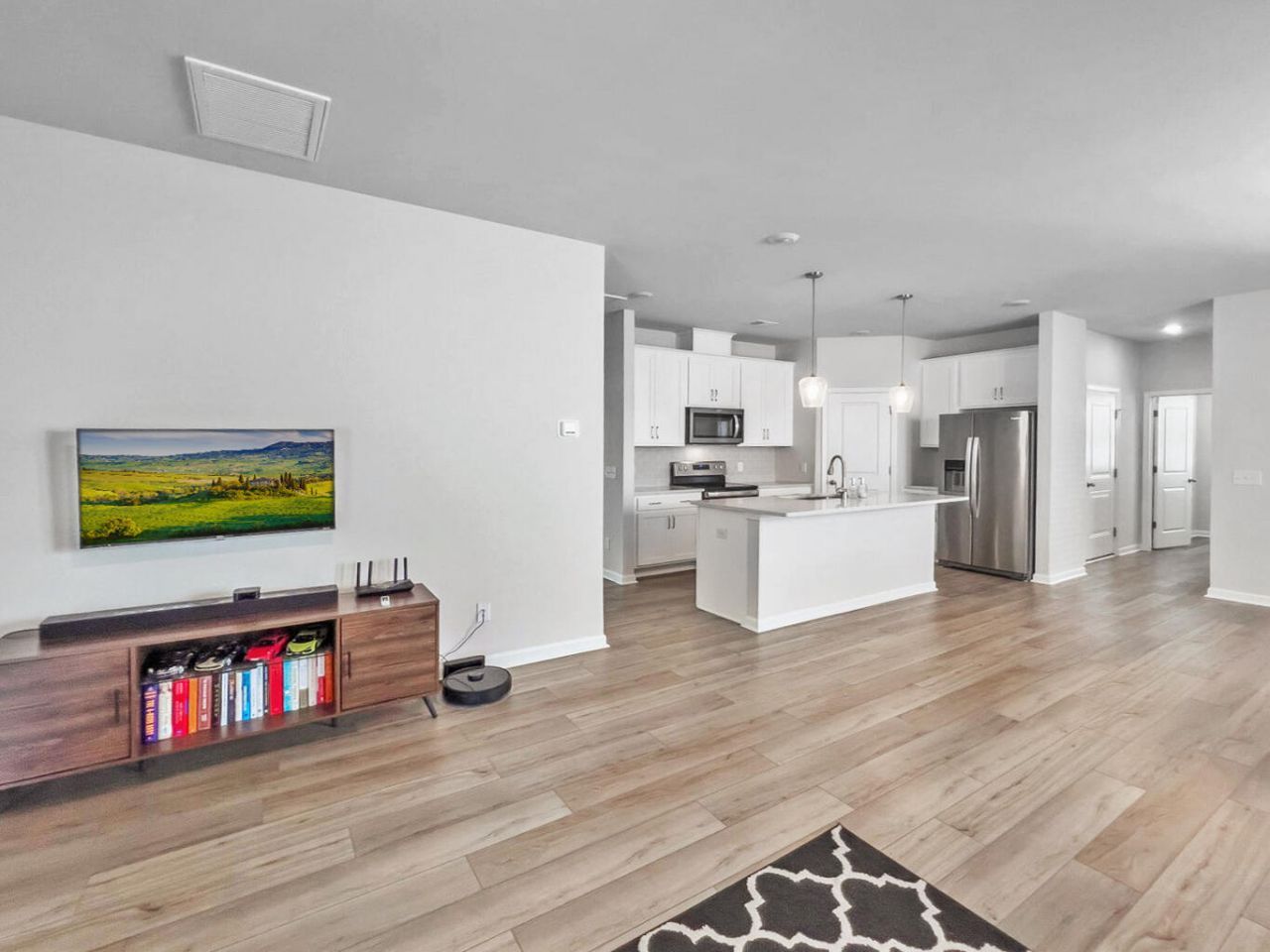 160 Cypress Plantation Road Photo 13