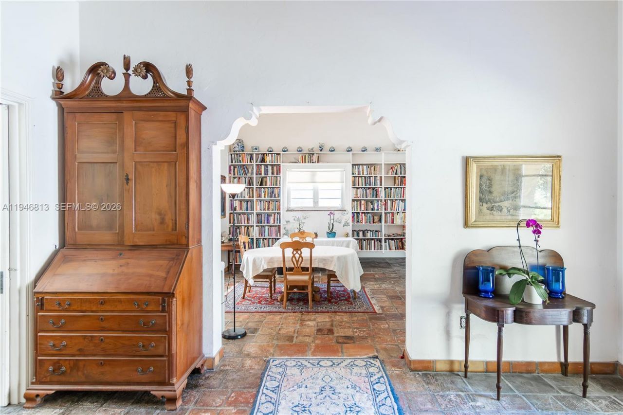 3835 Utopia Ct, Miami, FL 33133 Photo