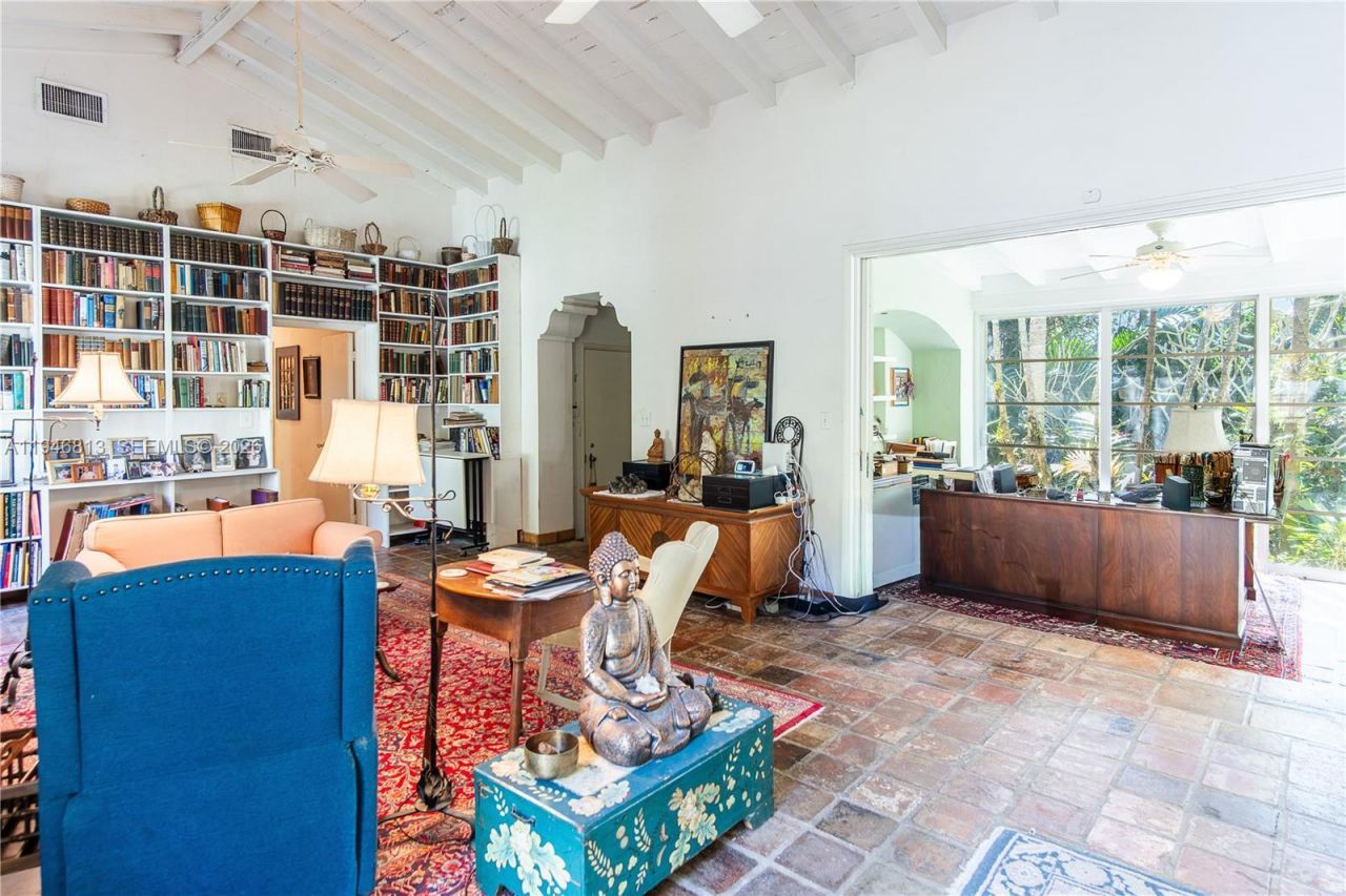 3835 Utopia Ct, Miami, FL 33133 Photo