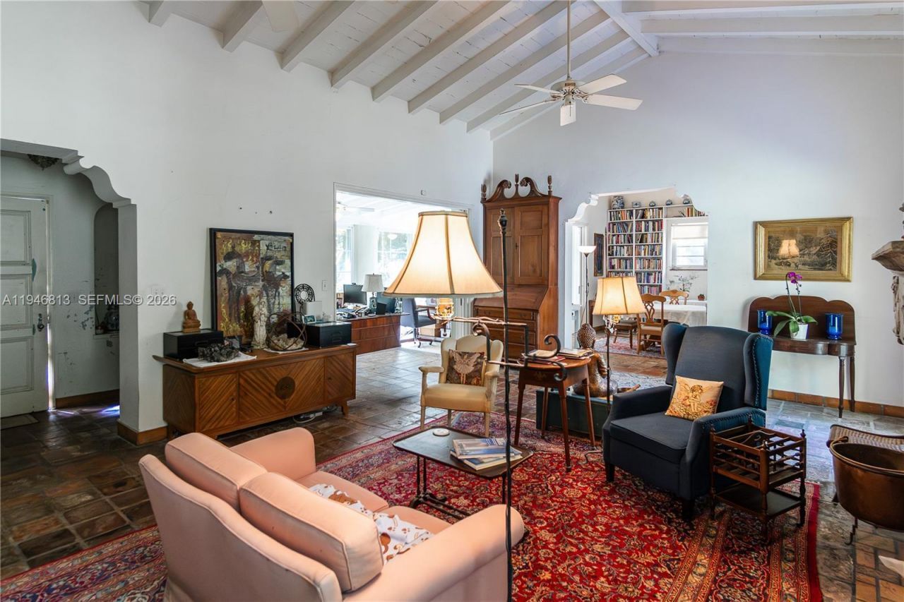 3835 Utopia Ct, Miami, FL 33133 Photo