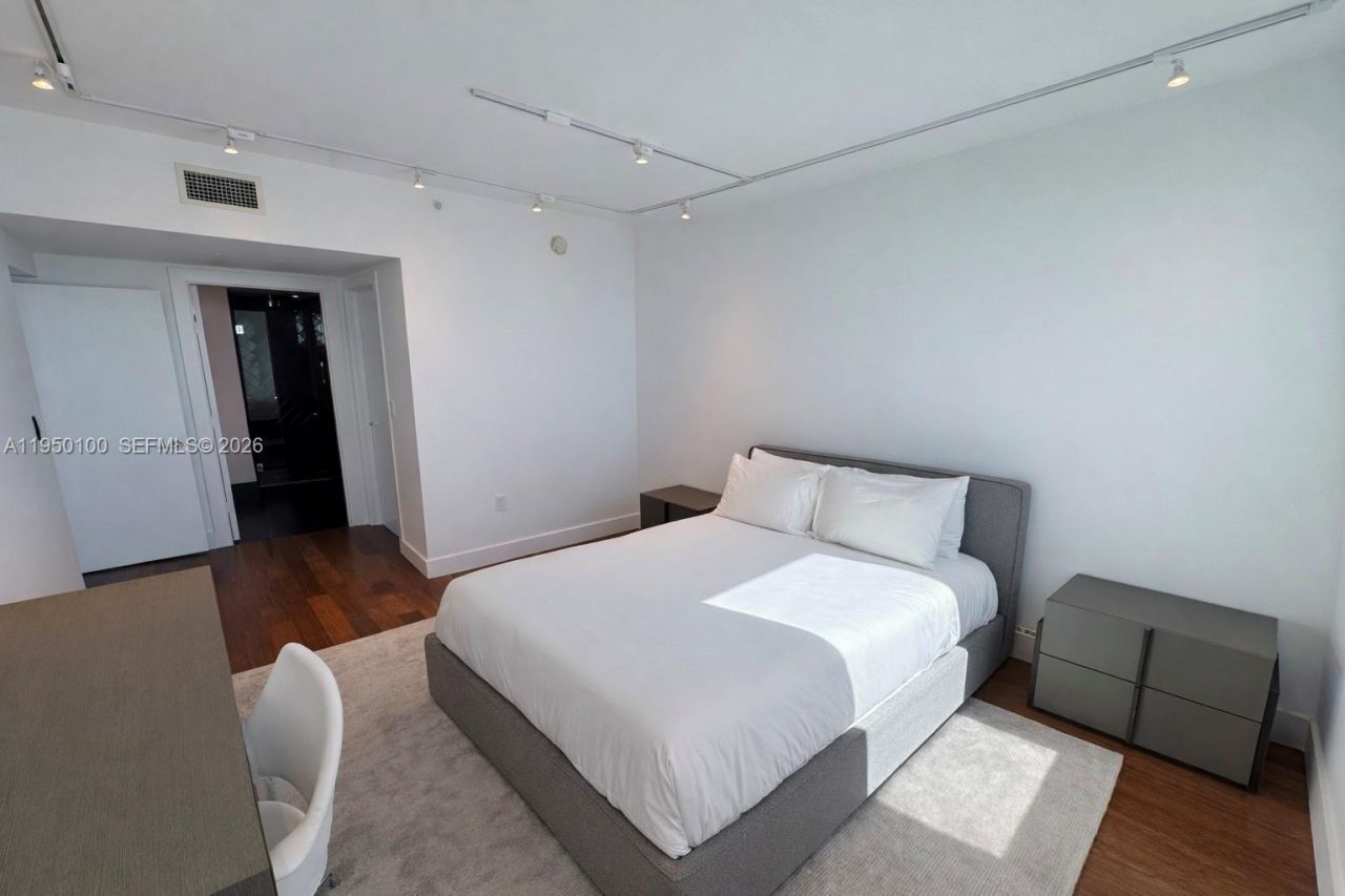 101 20th St, Unit 3501, Miami Beach, FL 33139 Photo