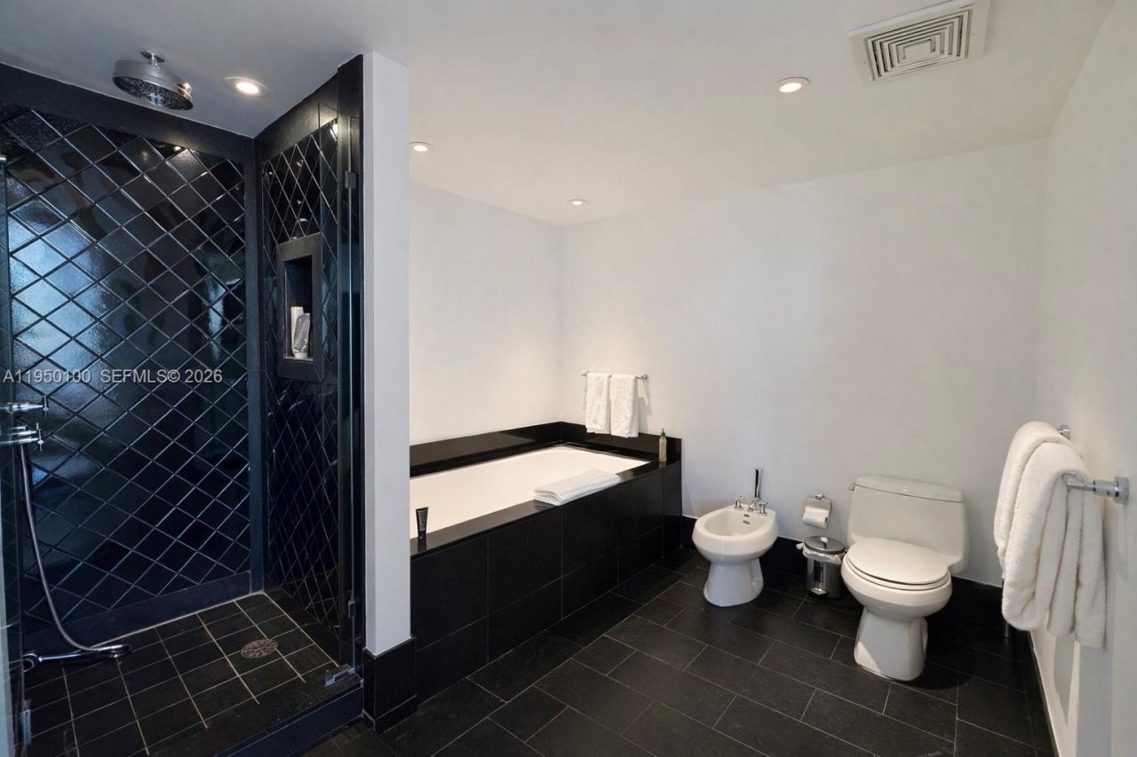 101 20th St, Unit 3501, Miami Beach, FL 33139 Photo