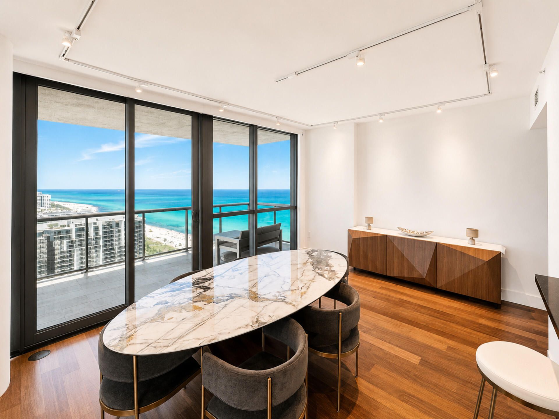101 20th St, Unit 3501, Miami Beach, FL 33139 Photo