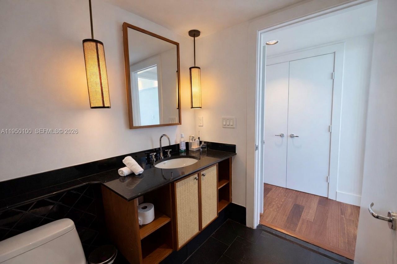 101 20th St, Unit 3501, Miami Beach, FL 33139 Photo