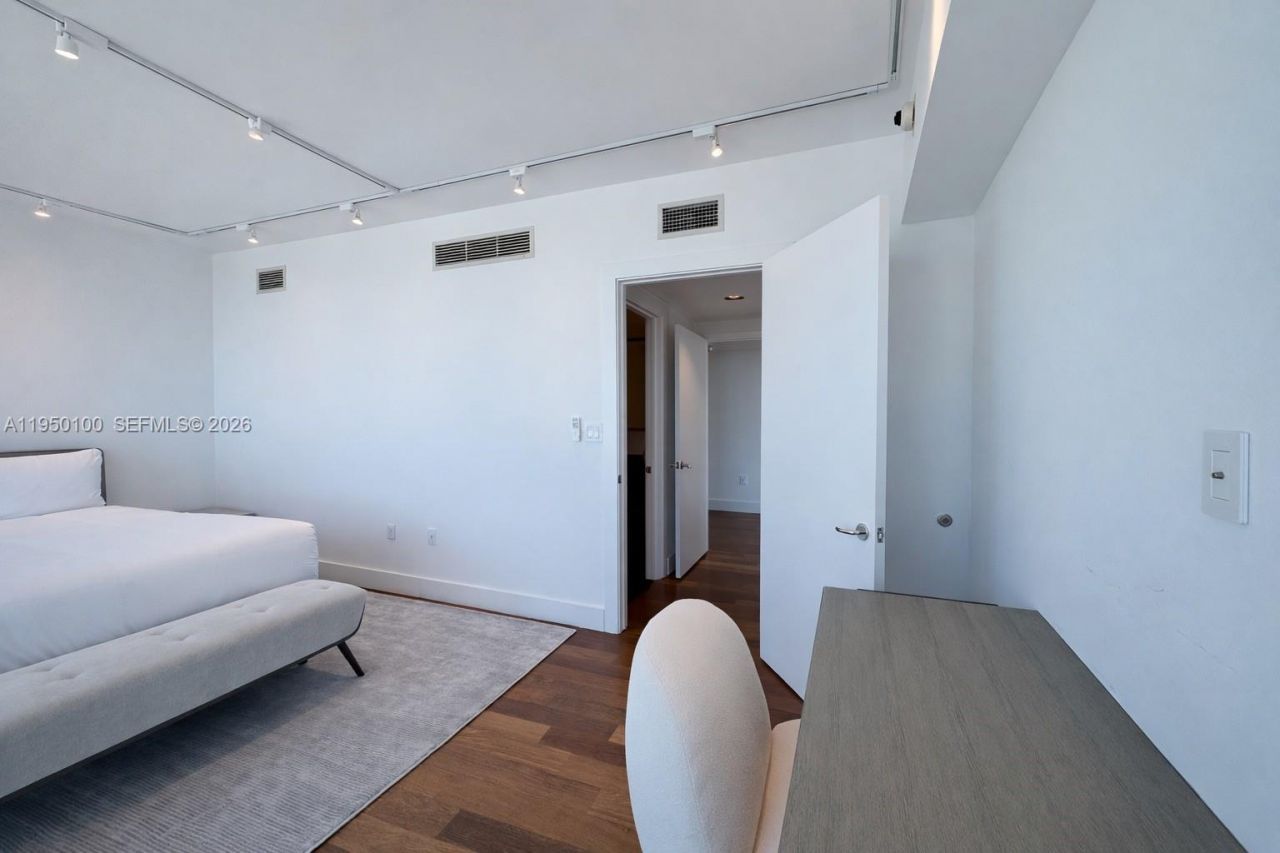 101 20th St, Unit 3501, Miami Beach, FL 33139 Photo