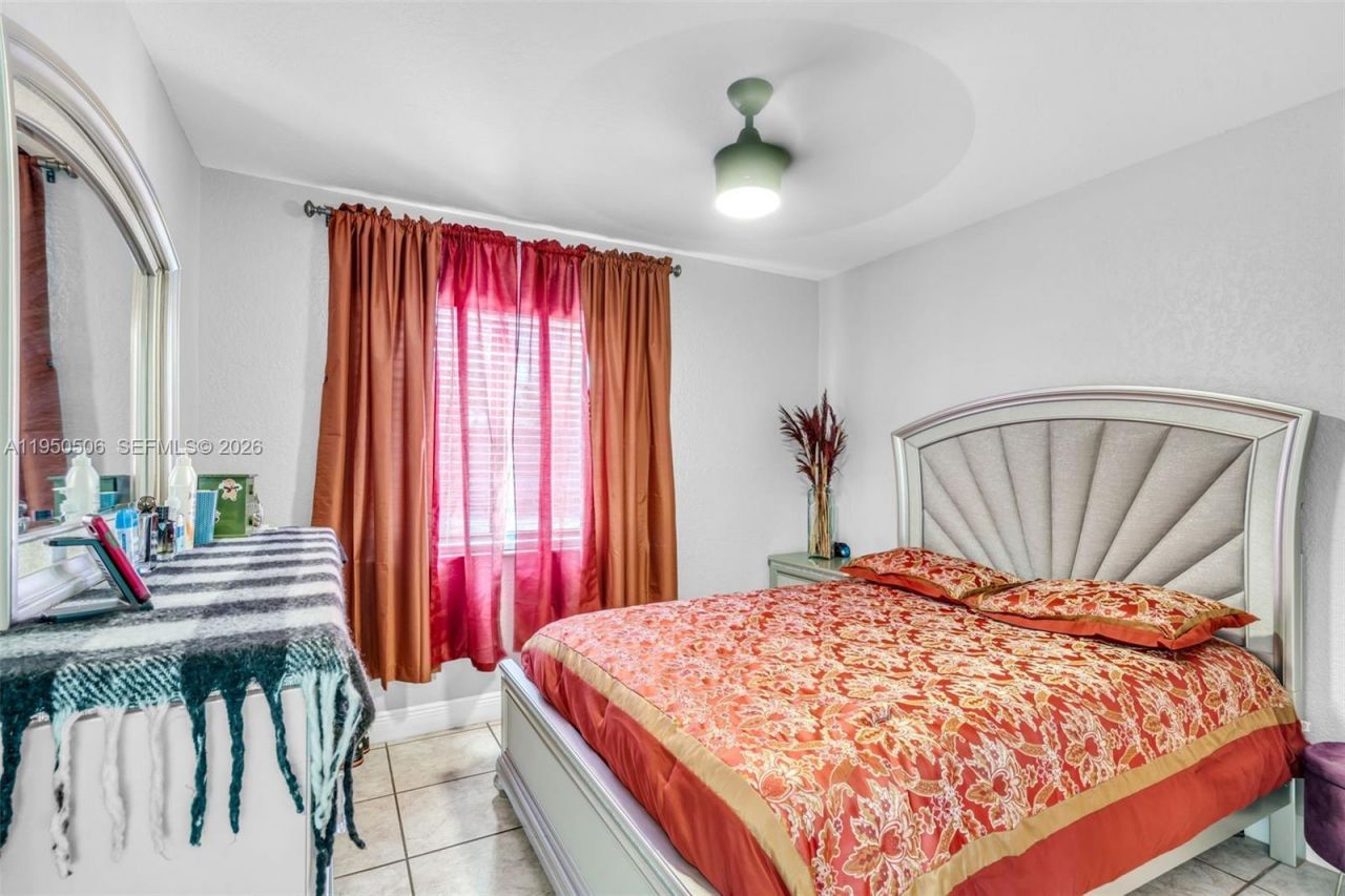 7579 W 31st Ave , Hialeah, FL 33018 Photo