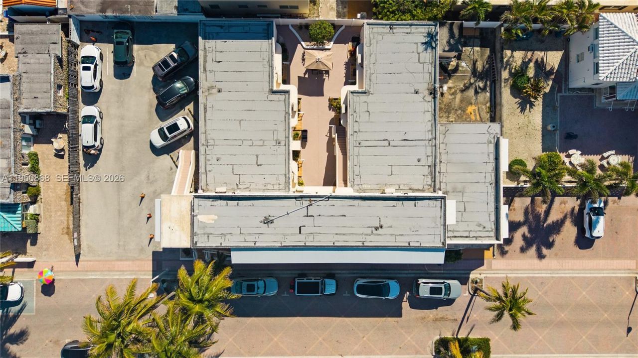 320 New York St , Hollywood, FL 33019 Photo