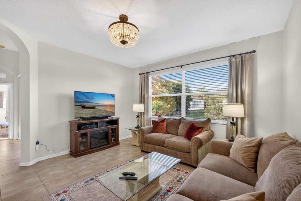 10059 SW Chadwick Drive, Port Saint Lucie, FL 34987 Photo