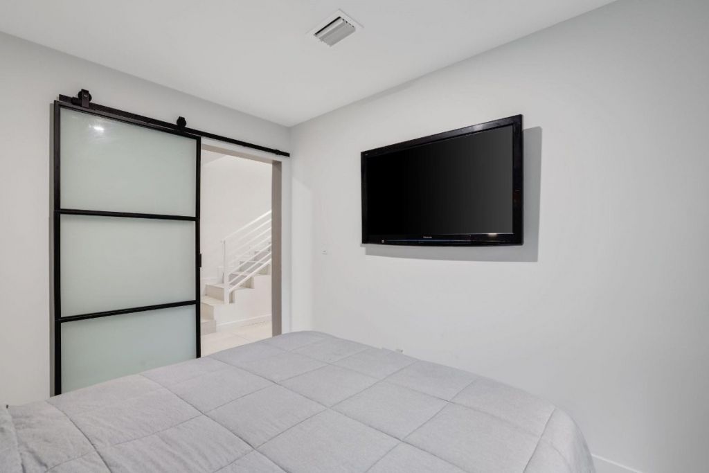 1124 NE 2nd Avenue, Unit 1124, Fort Lauderdale, FL 33304 Photo