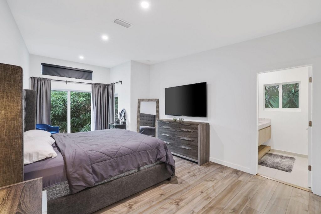 1124 NE 2nd Avenue, Unit 1124, Fort Lauderdale, FL 33304 Photo