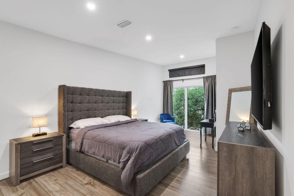 1124 NE 2nd Avenue, Unit 1124, Fort Lauderdale, FL 33304 Photo