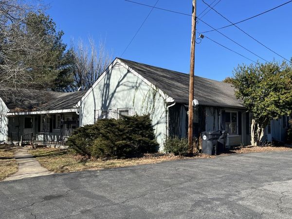 704 Blue Ridge AVE, Unit 5, Bedford, VA 24523
