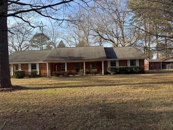 320 Curtis Road, Columbus, MS 39702