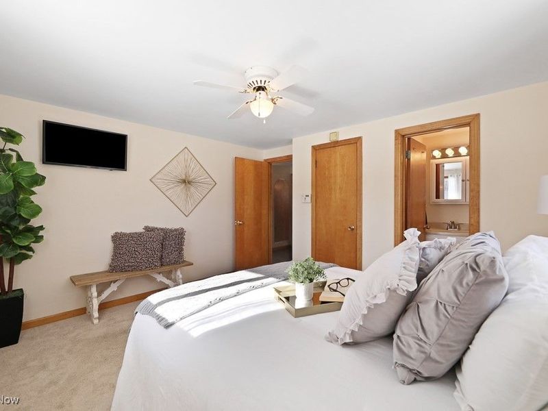 14580 Cenfield Street NE, Alliance, OH 44601 Photo 17