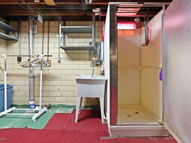 14580 Cenfield Street NE, Alliance, OH 44601 Photo 30