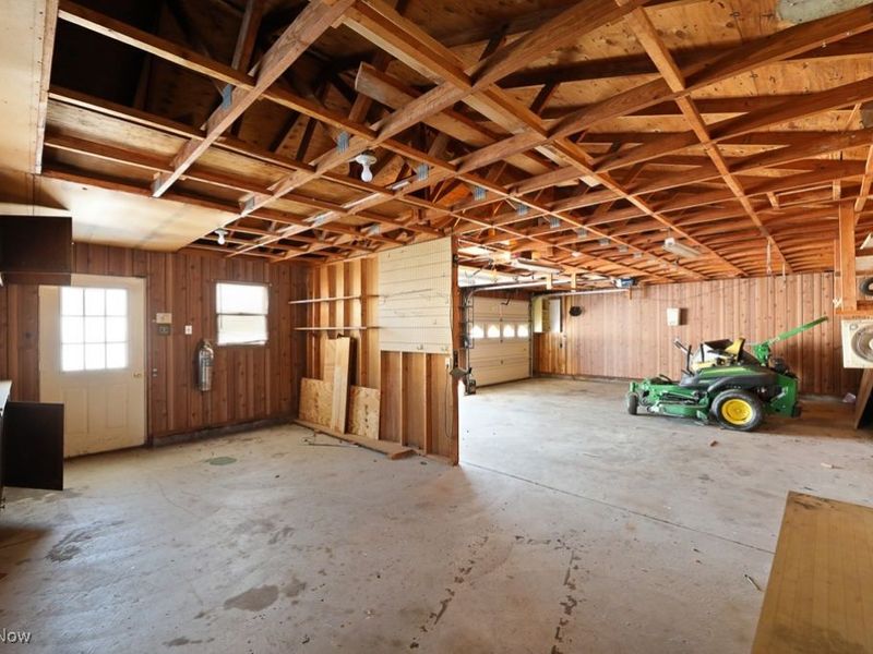 14580 Cenfield Street NE, Alliance, OH 44601 Photo 43