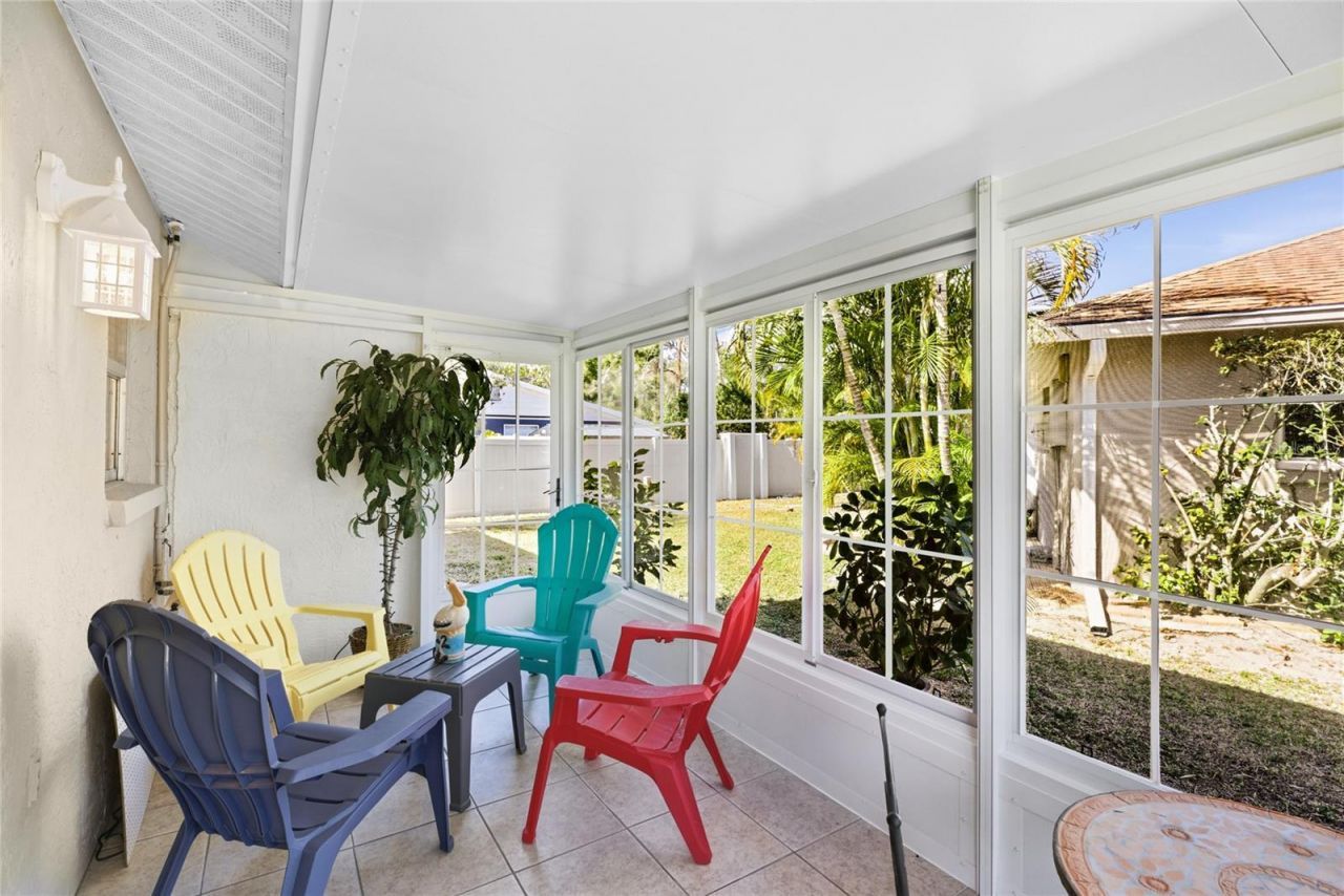 659 N Jefferson Avenue, Unit 659, Sarasota, FL 34237 Photo