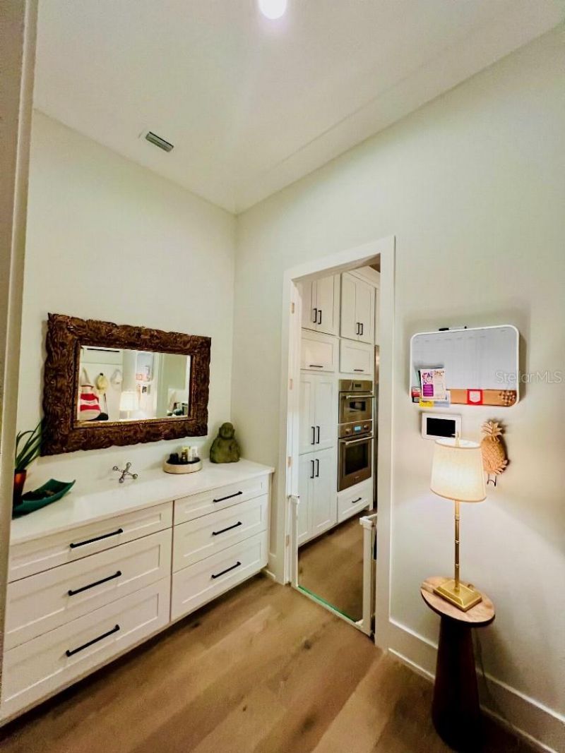 790 Cordova Boulevard Ne, Saint Petersburg, FL 33704 Photo