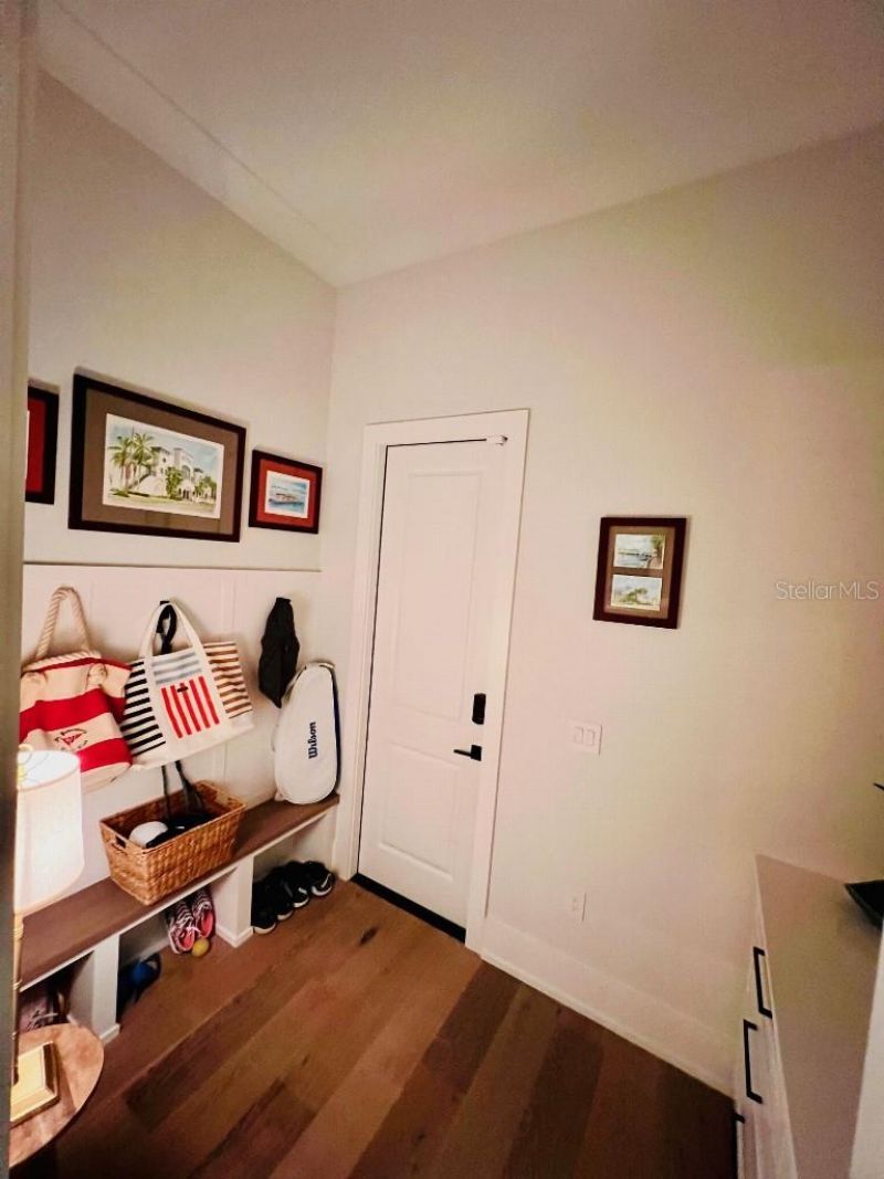 790 Cordova Boulevard Ne, Saint Petersburg, FL 33704 Photo