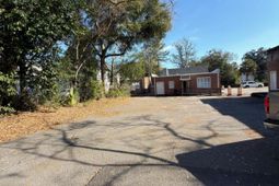 110 S Walter Street  photo 4