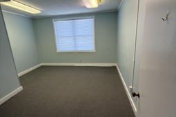 110 S Walter Street  photo 4