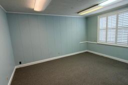 110 S Walter Street  photo 4