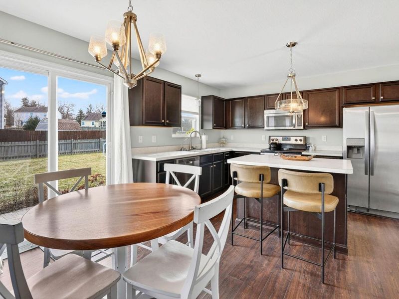 631 Rolling Acre Drive, Lithopolis, OH 43136 Photo 17