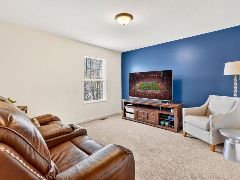 631 Rolling Acre Drive, Lithopolis, OH 43136 Photo 21