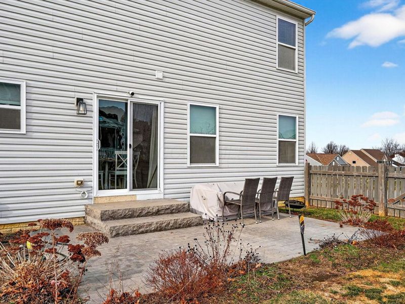 631 Rolling Acre Drive, Lithopolis, OH 43136 Photo 8