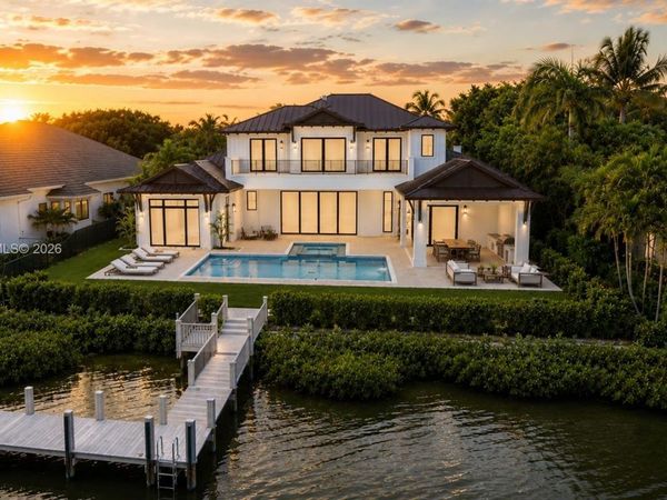 127 Quayside Dr, Jupiter, FL 33477