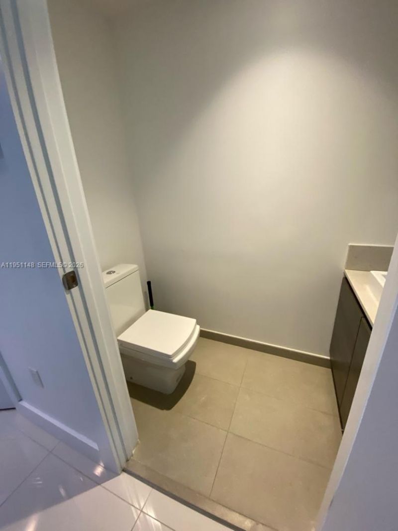 1080 Brickell Ave, Unit 3004, Miami, FL 33131 Photo