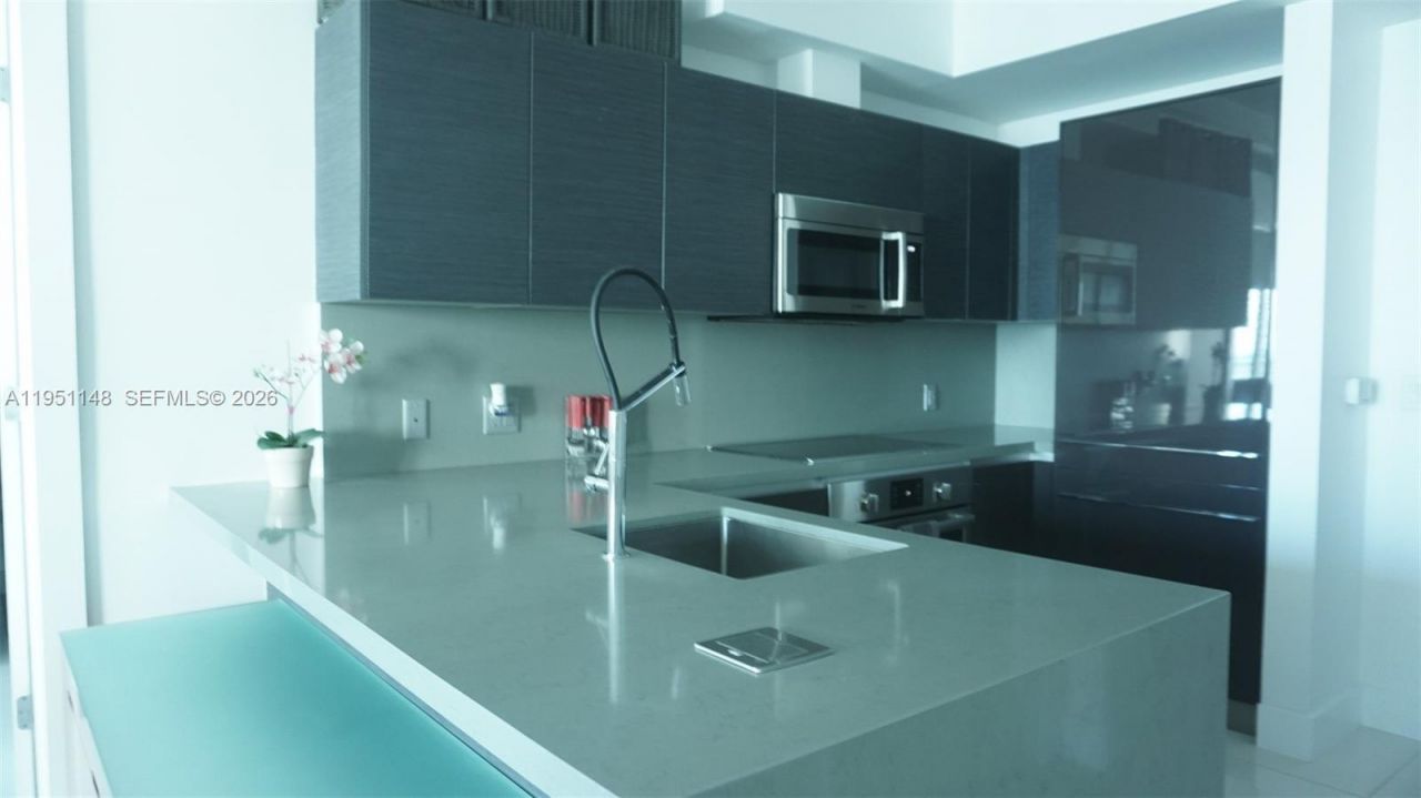 1080 Brickell Ave, Unit 3004, Miami, FL 33131 Photo