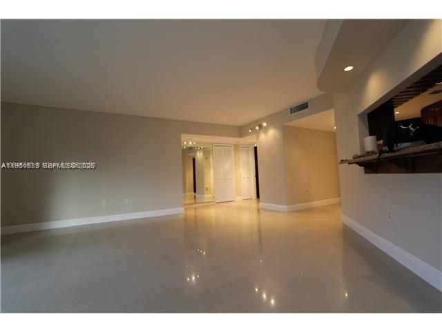 21075 NE 34th Ave, Unit 103-2, Aventura, FL 33180 Photo
