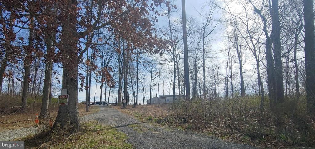 727 Ewing Road, Cochranville, PA 19330 Main Photo