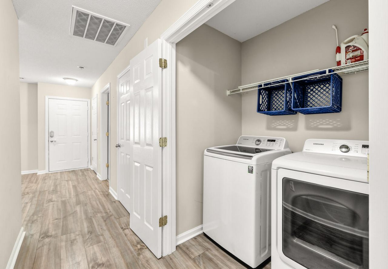 8008 Vermont Road Photo 15