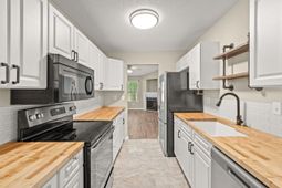 8008 Vermont Road photo 4