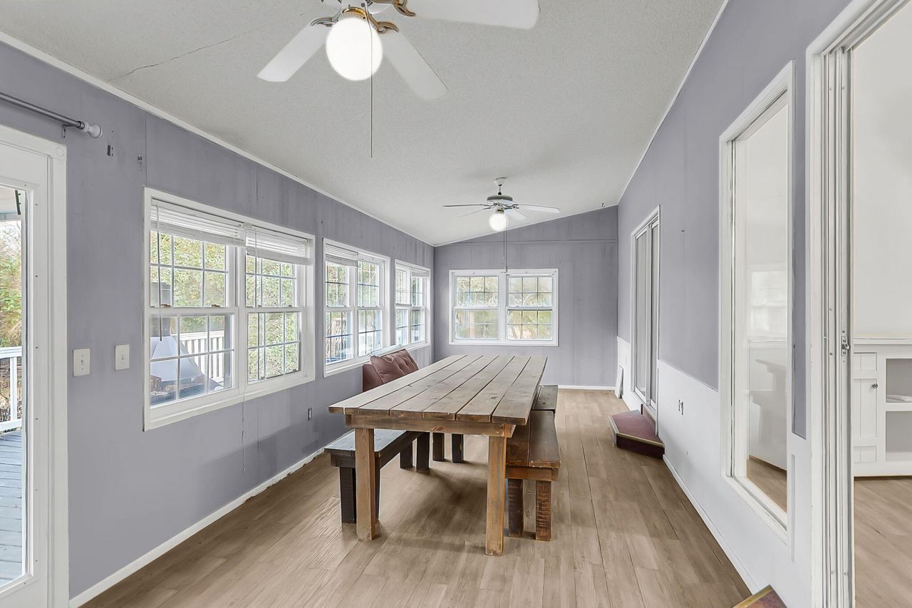 1677 Clearview Drive Photo 19