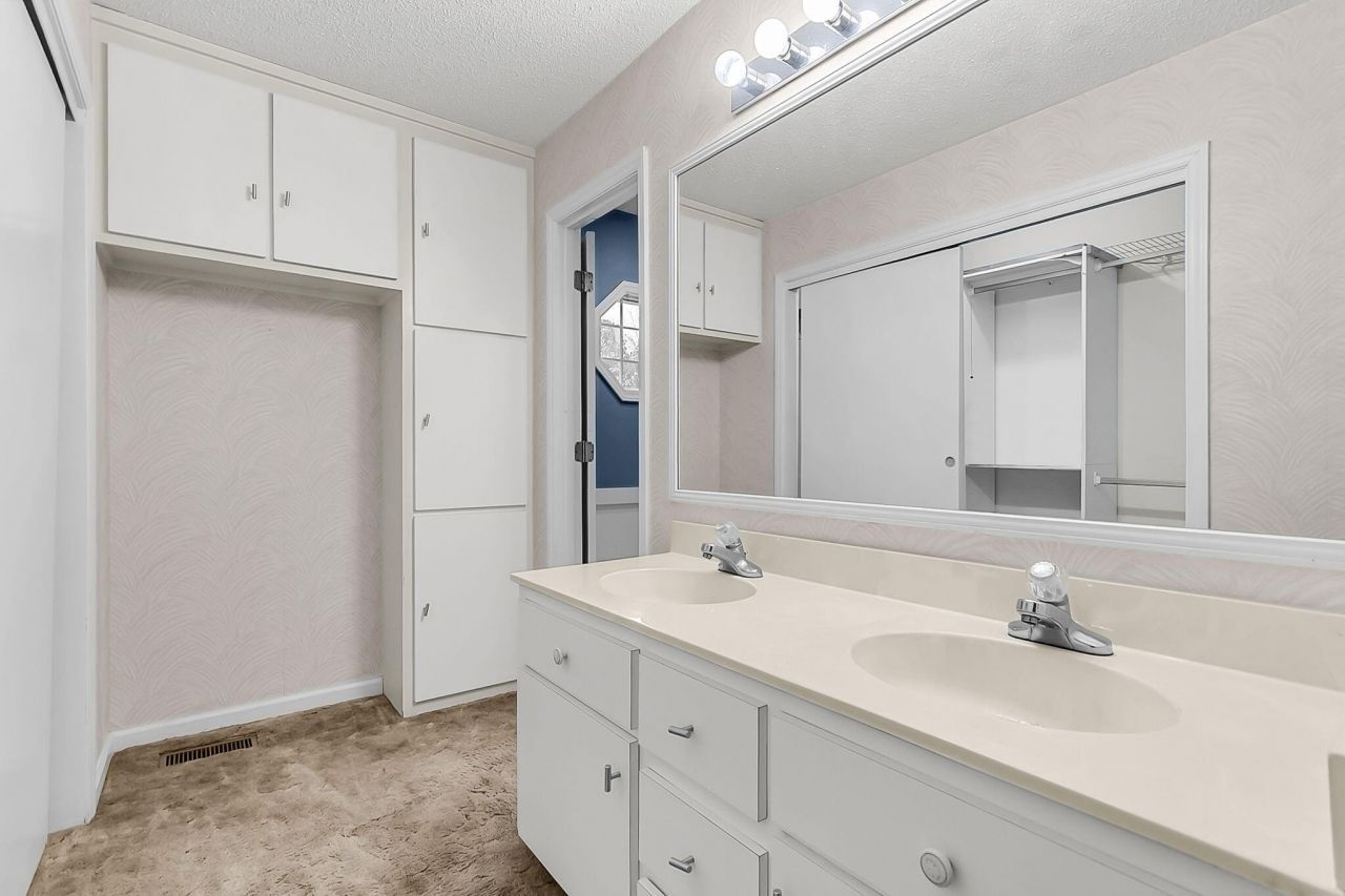 1677 Clearview Drive Photo 29