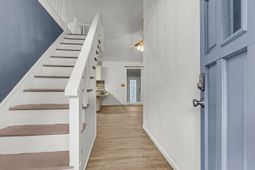 1677 Clearview Drive photo 4