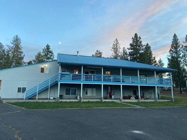 19850 Rocking Horse Road, Bend, OR 97702