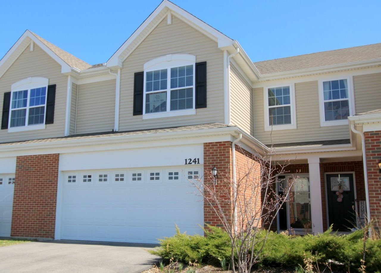 1241 Draper Road, McHenry, IL 60050 Main Photo