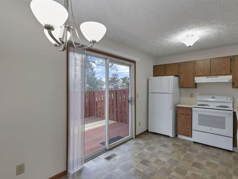 818 Annagladys Drive, Unit A2, Columbus, OH 43085 Photo 12