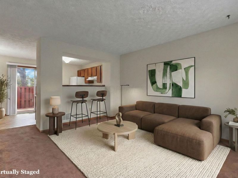 818 Annagladys Drive, Unit A2, Columbus, OH 43085 Photo 3