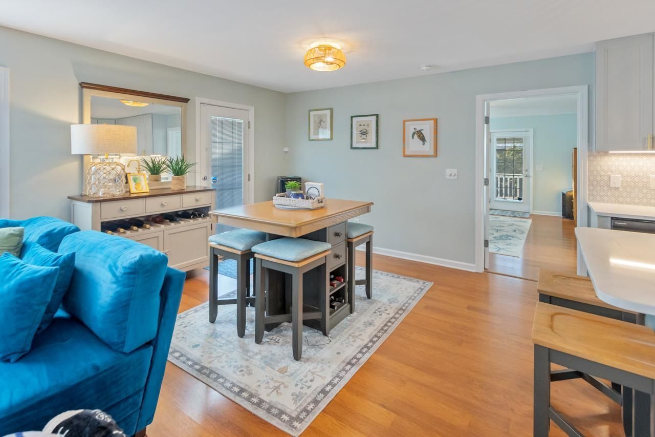 329 15th Ave. S Photo 13