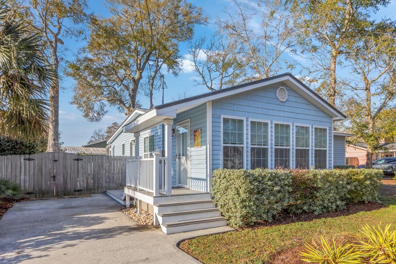 329 15th Ave. S Photo 2